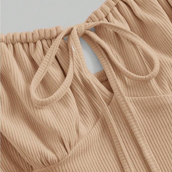 Tan Backless Halter Bodycon Midi Dress
8120 - Picture 3 of 4